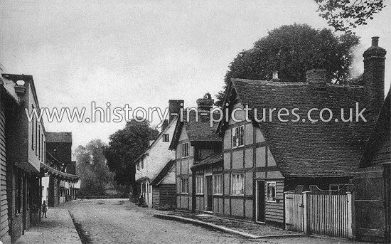 High Street, Maunden, Essex. c.1905